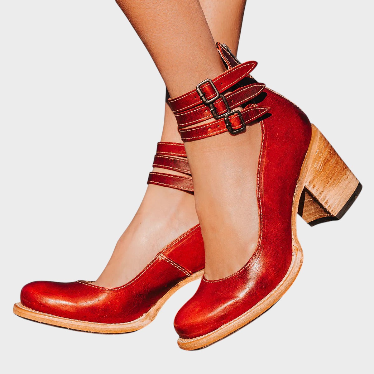 Yasemin | Højhælet sko med spænde