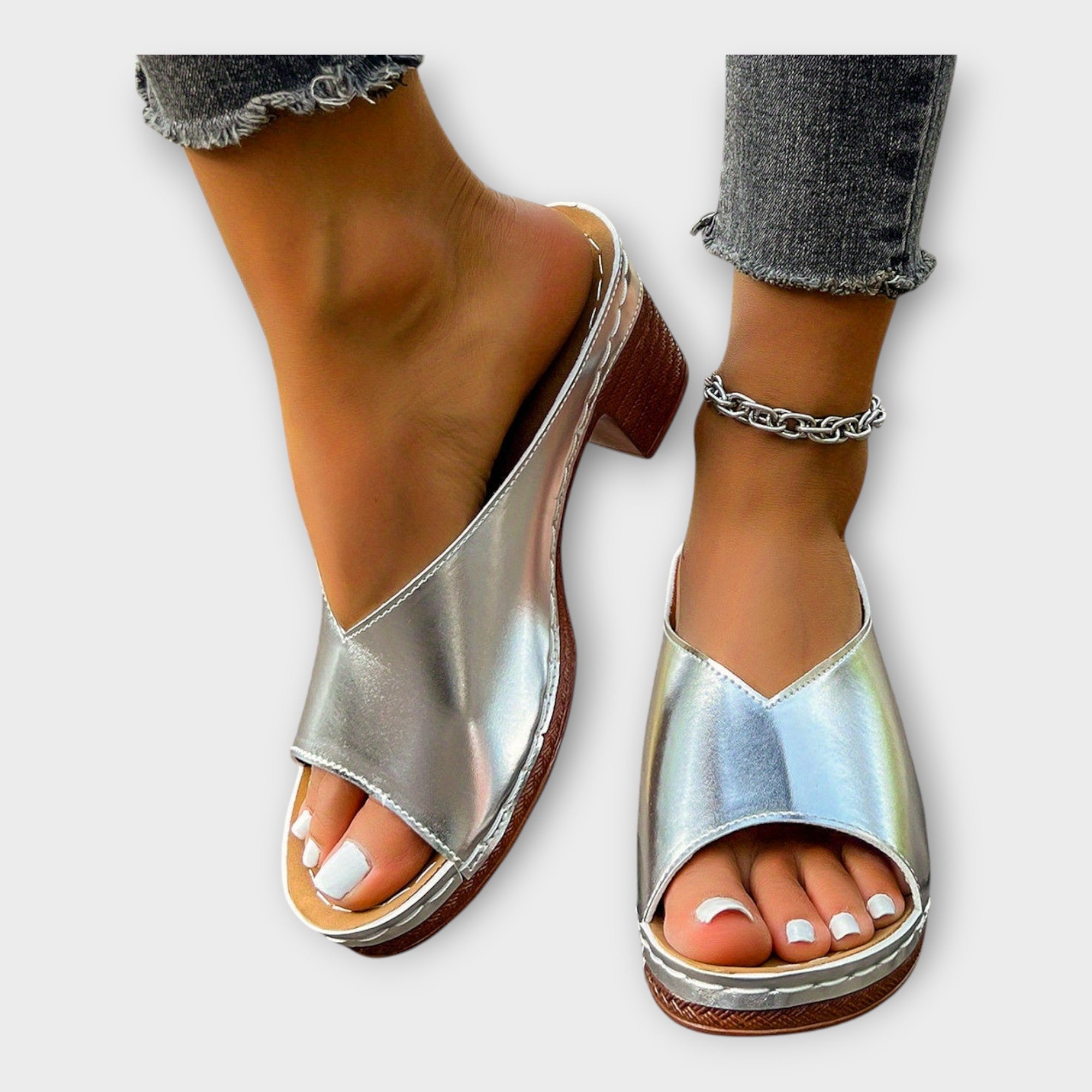 Sandaler med tyk hæl og åben hæl