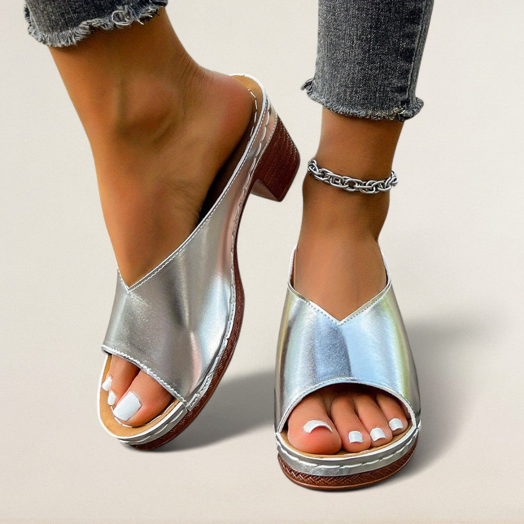 Alena – komfortable slippers med støtteeffekt