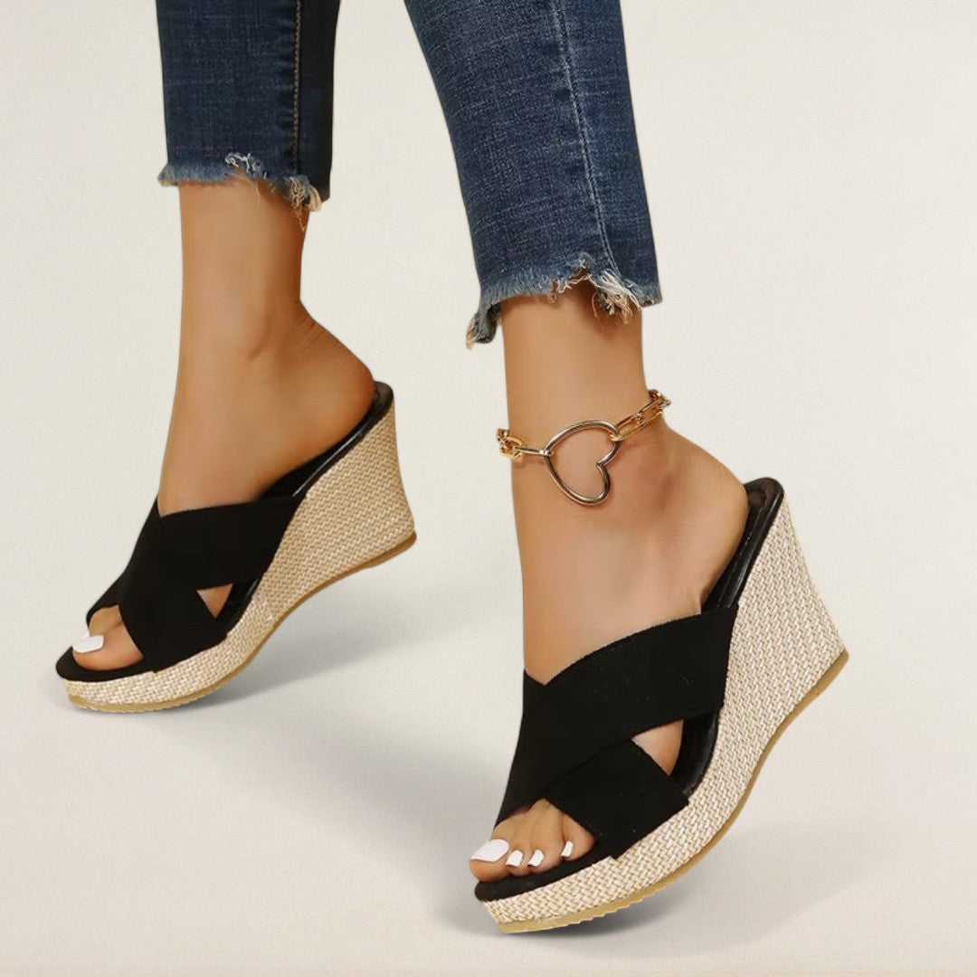 Karolína – elegant højde uden kompromiser