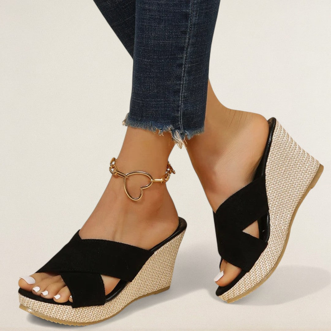 Karolína – elegant højde uden kompromiser