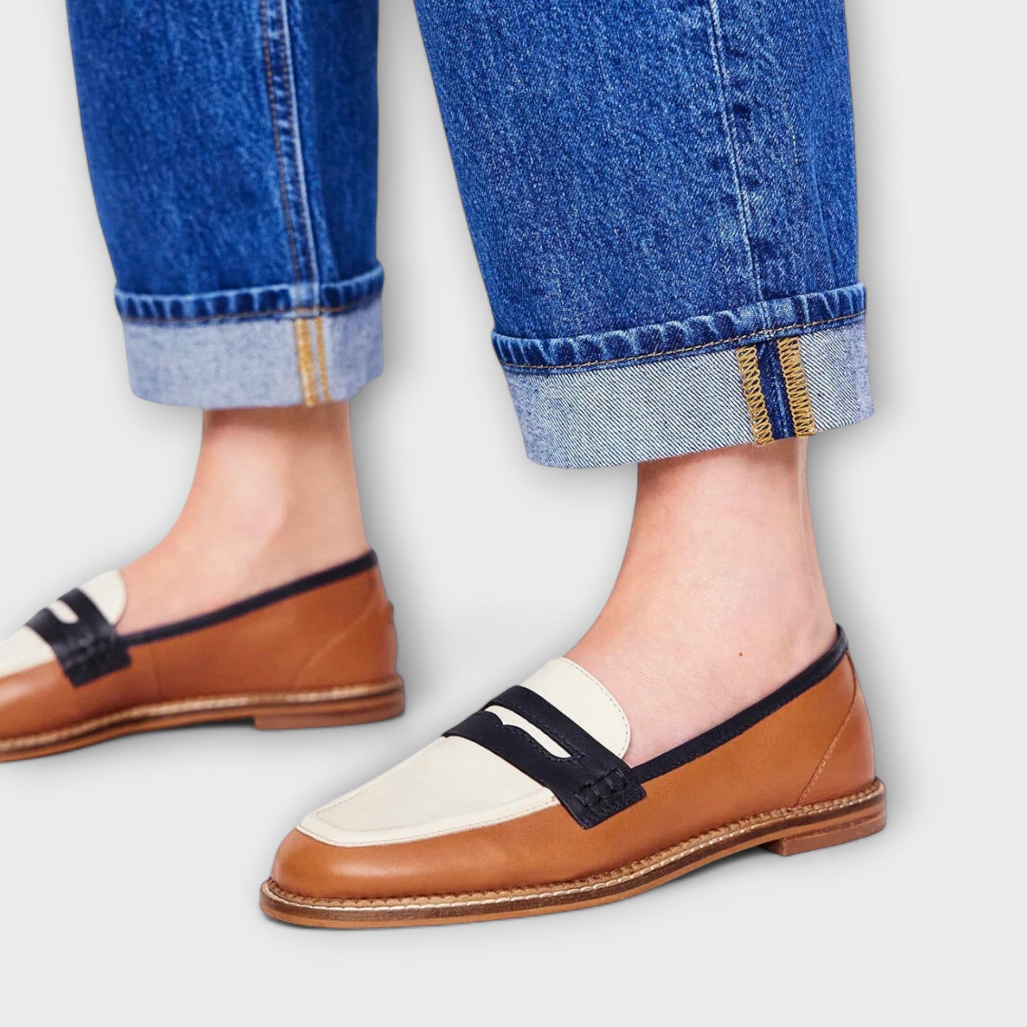 Oceane – Brune loafers med rund tå og design af farveblokke